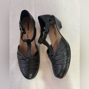 Clark’s Womens Mary Jane Black Leather Women's Shoes Sandals 9.5